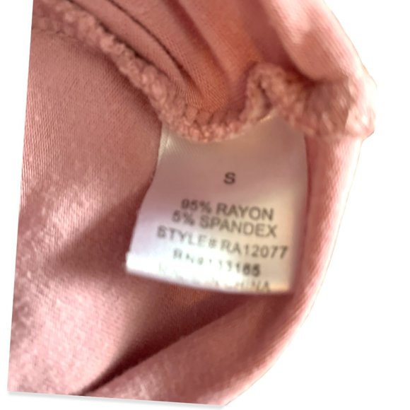 ALTAR'D STATE Dusty Light Pink SUPER SOFT Short Sleeve Ruffle Shirt-Size Small - Picture 7 of 8